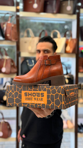 دنیرا - قهوه ای